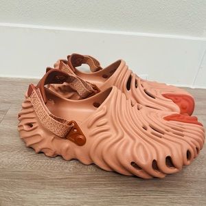 Salehe Bembury crocs LIMITED EDITION